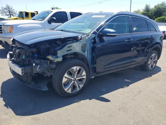 2020 Kia Niro EV EX Premium