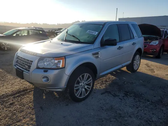 2010 Land Rover LR2 HSE