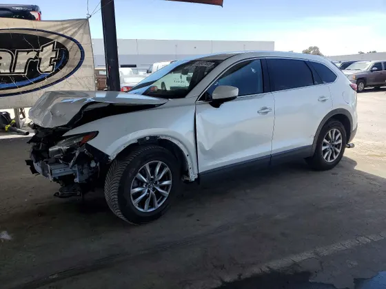 2016 Mazda CX-9 Touring