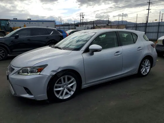 2015 Lexus CT 200h Hybrid