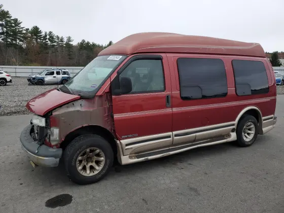 2002 GMC Savana Passenger RV G1500
