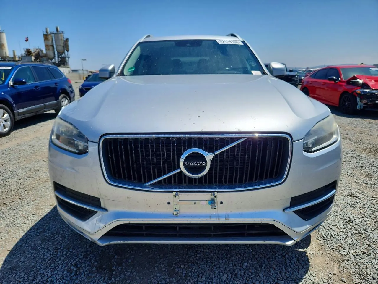 2016 Volvo XC90 T6 Momentum