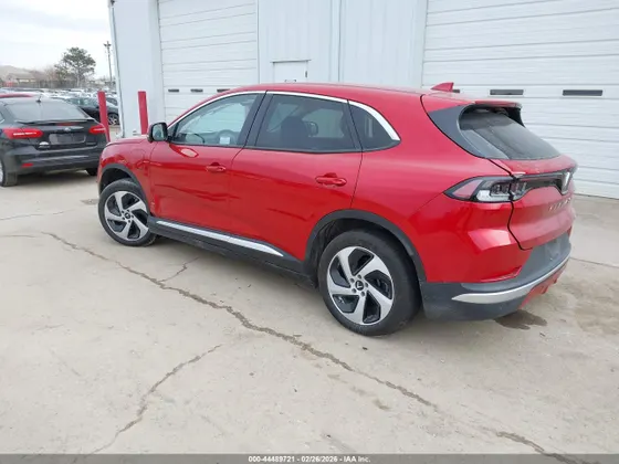 2025 VinFast VF 8 Eco