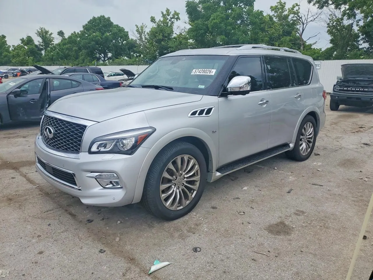 2017 INFINITI QX80
