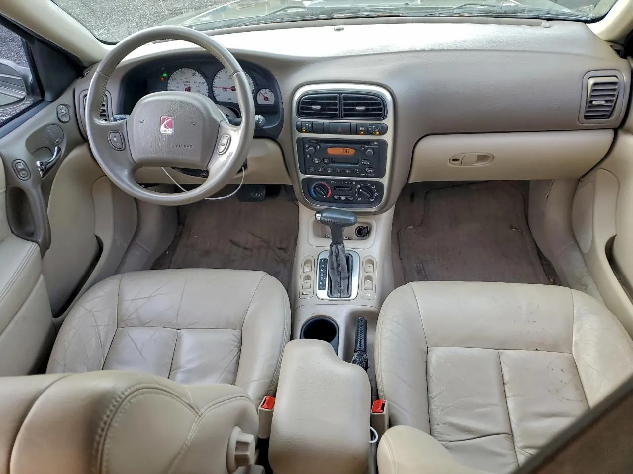 2004 Saturn L-Series L300 2