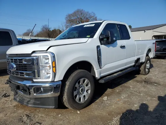2024 Ford F-250 SUPER DUTY