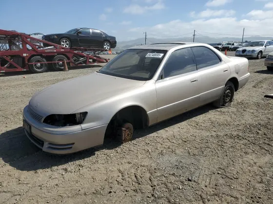1993 Lexus ES 300 300