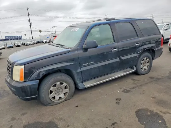 2002 Cadillac Escalade