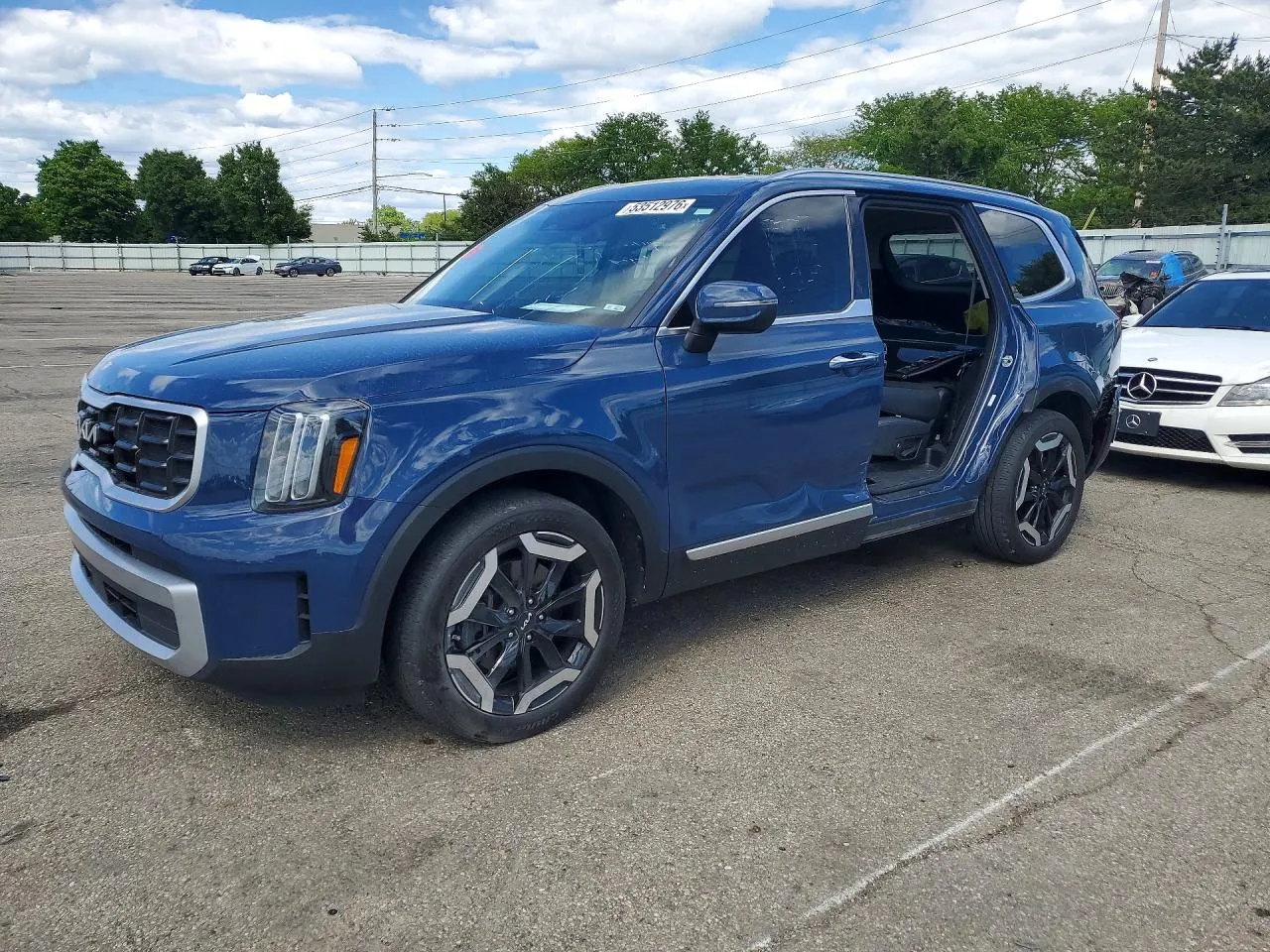 2023 Kia Telluride S