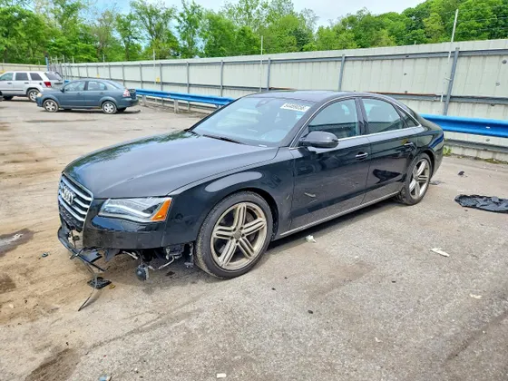 2011 Audi A8