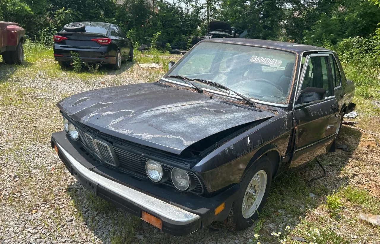 1987 BMW 528 - 533 - 633 - 733 528E