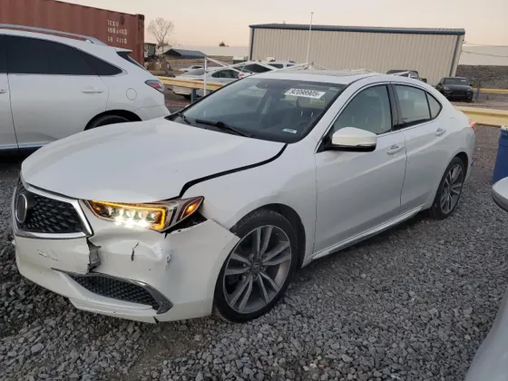 2020 Acura TLX w/Technology Pkg