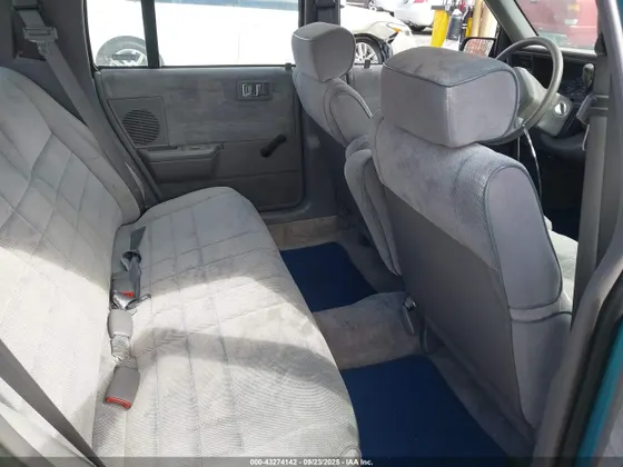 1992 Plymouth Acclaim