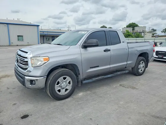 2017 Toyota Tundra 2WD SR