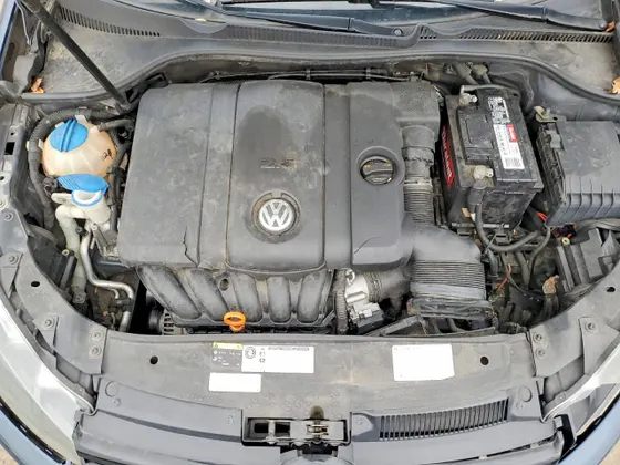 2013 Volkswagen Golf