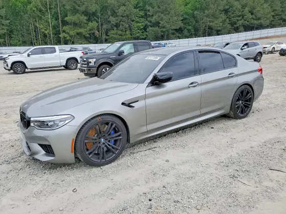 2020 BMW M5