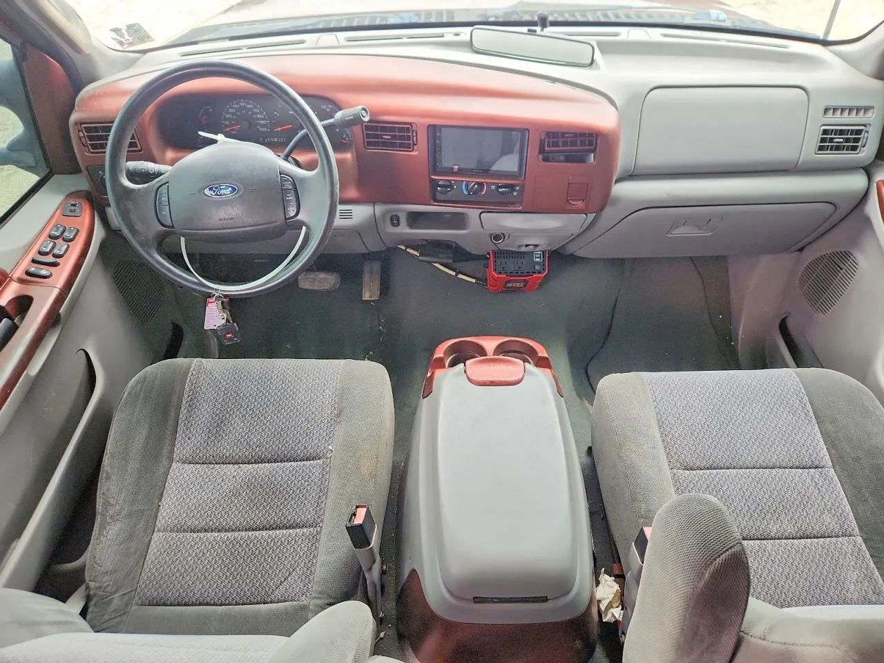 2003 Ford Super Duty F-350 DRW XL