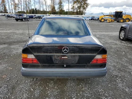 1992 Mercedes-Benz 300 Series 300E