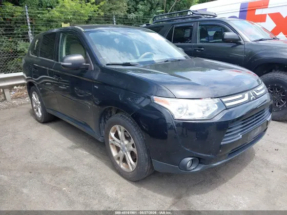 2014 Mitsubishi Outlander GT