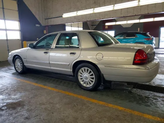 2010 Mercury Grand Marquis LS