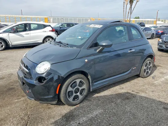 2016 FIAT 500e 500