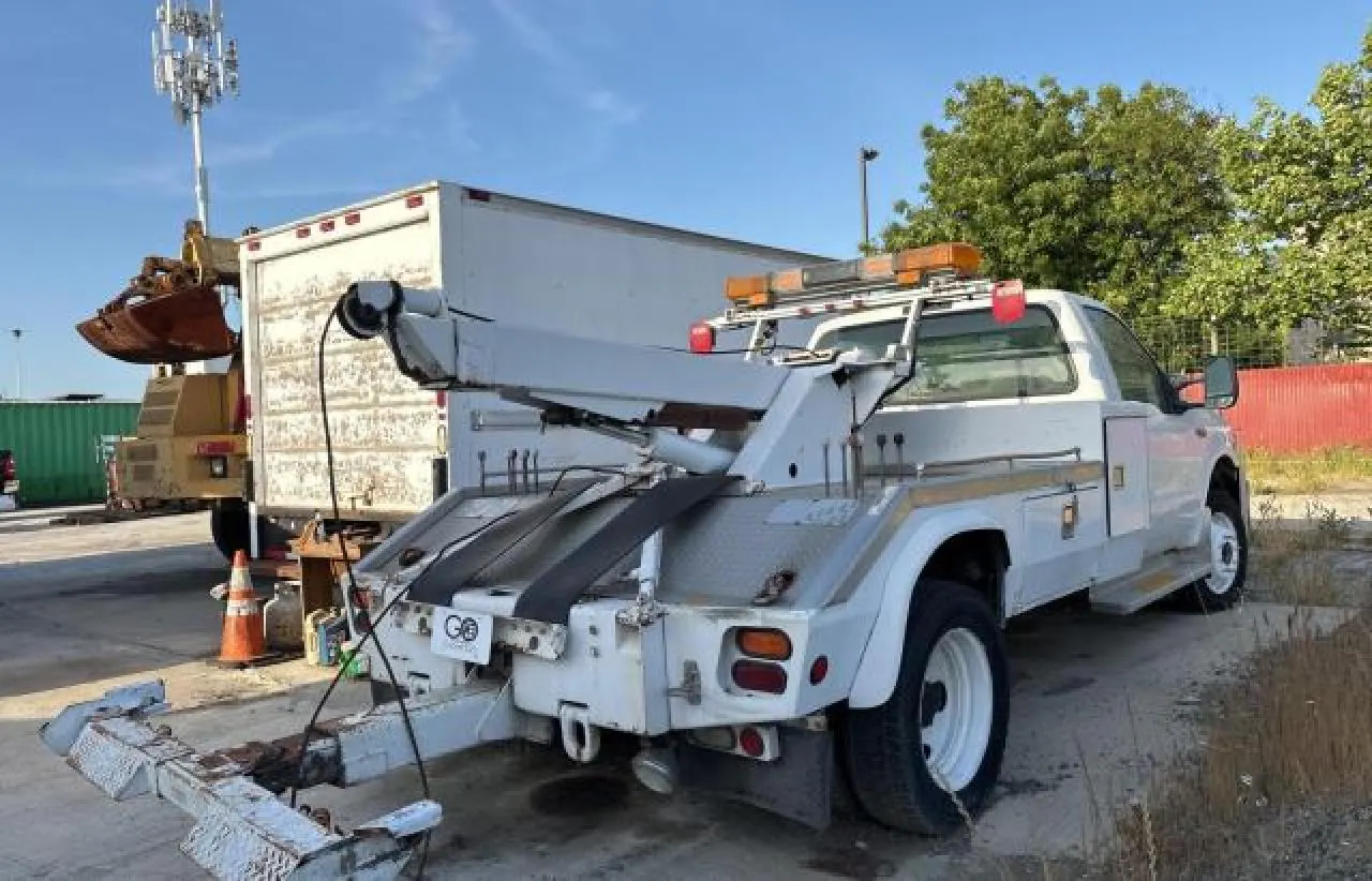 1999 Ford F-550 SUPER DUTY