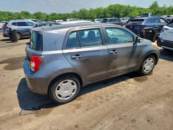 2009 Scion xD