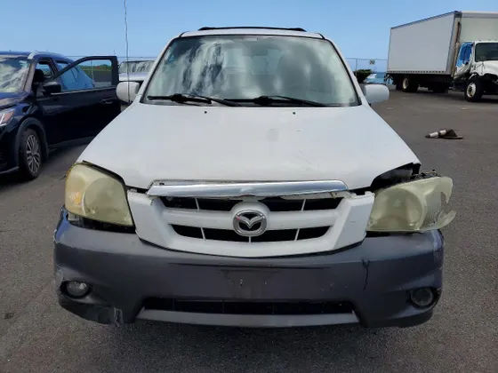 2005 Mazda Tribute s