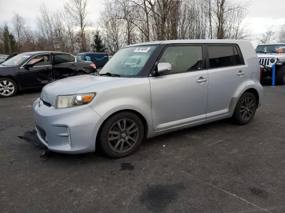 2013 Scion xB SCION XB