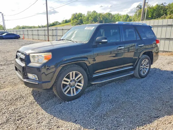 2013 Toyota 4Runner SR5