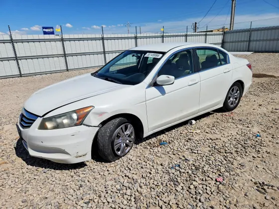 2012 Honda Accord Sdn SE