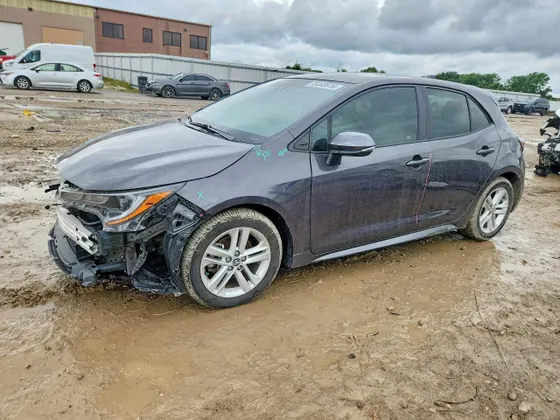 2021 Toyota Corolla Hatchback SE