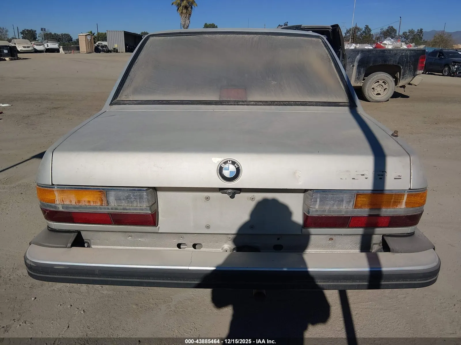1986 BMW 528 - 533 - 633 - 733 528E