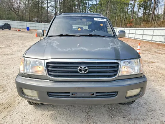 2002 Toyota Land Cruiser