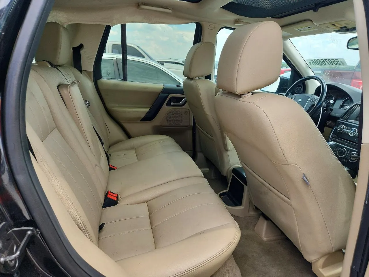 2014 Land Rover LR2