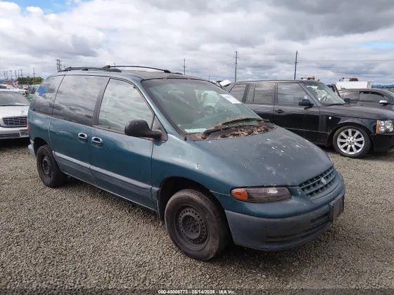 2000 Chrysler Voyager SE