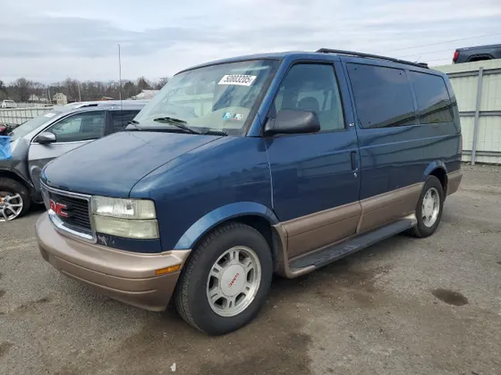 2005 GMC Safari Passenger XT