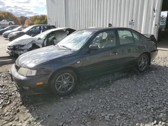 2000 INFINITI G20 Luxury