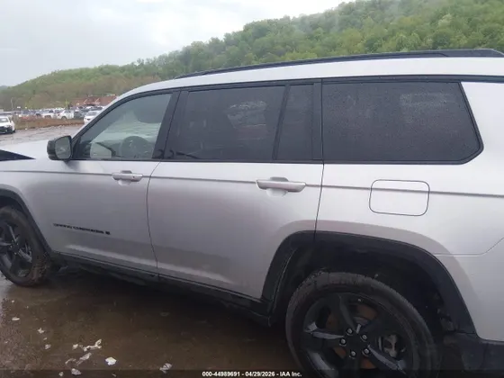 2022 Jeep Grand Cherokee L Altitude