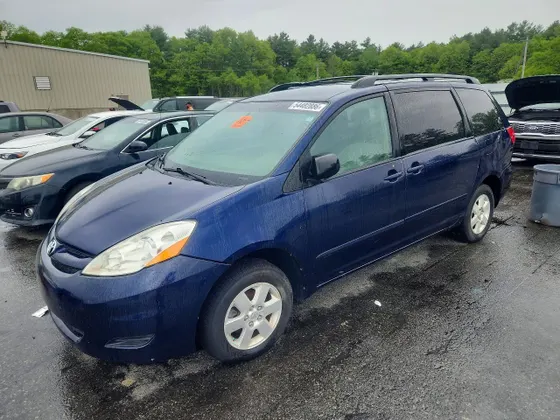 2007 Toyota Sienna CE