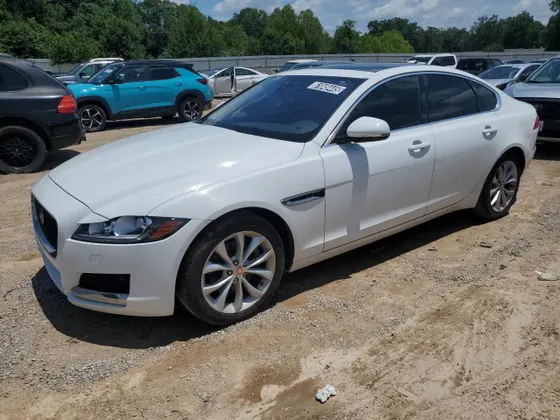 2019 Jaguar XF 25t Premium