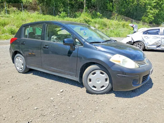 2008 Nissan Versa 1.8 SL