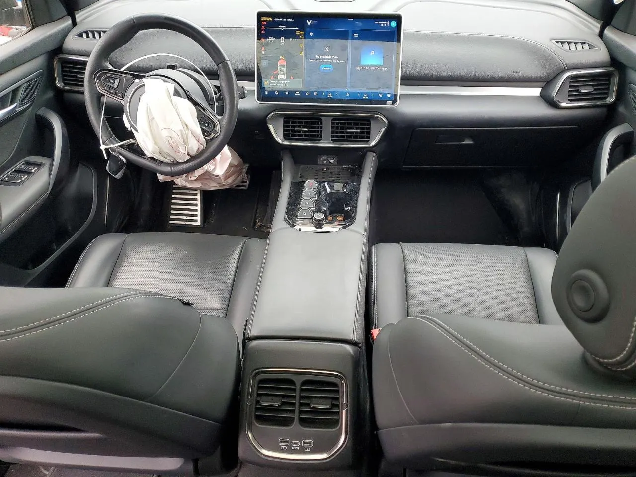 2024 VinFast VF 8 Plus