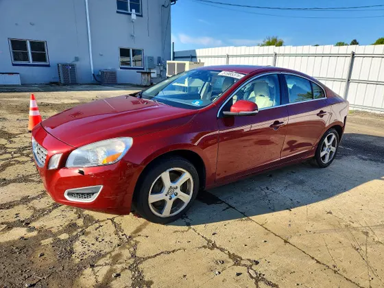 2012 Volvo S60 T5