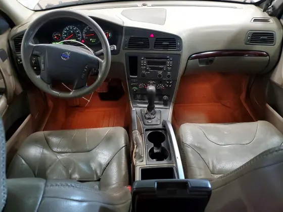 2003 Volvo V70 2.5L Turbo XC70