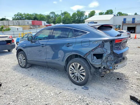 2021 Toyota Venza XLE