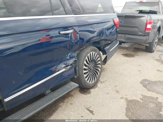 2019 Lincoln Navigator L Black Label
