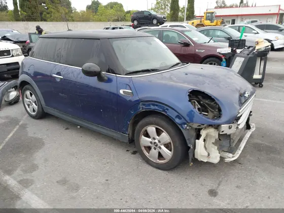 2015 MINI Cooper Hardtop COOPER