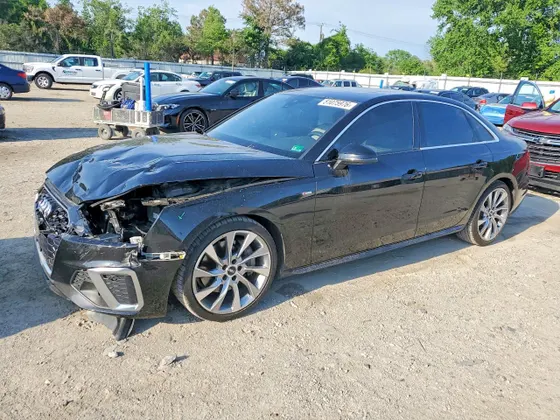 2021 Audi A4 Sedan S line Premium Plus