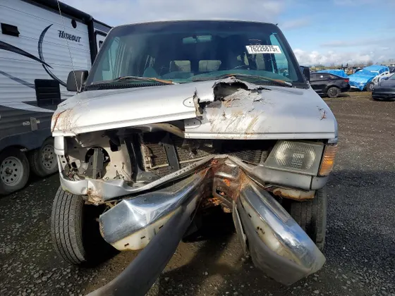 1996 Ford Club Wagon XL
